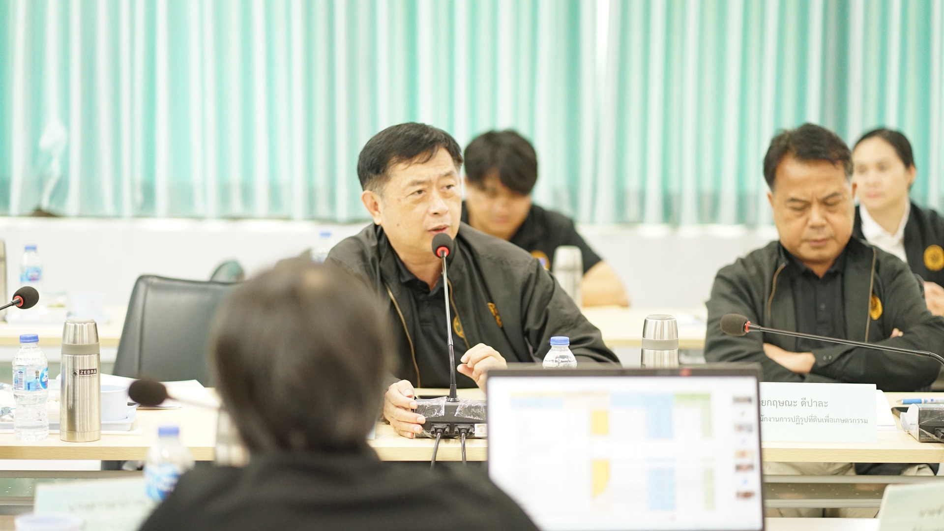 title - เลขาธิการ ส.ป.ก. ประชุมติดตามผลการดำเนินงาน และการใช้จ่ายงบประมาณ ประจำปีงบประมาณ พ.ศ.2569 ของภาคใต้ 